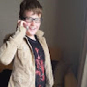 Meet your Posher, Cameron